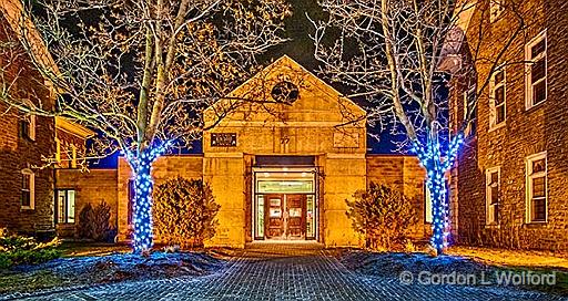 Holiday Town Hall Entrance_P1230280-2.jpg - Photographed at Smiths Falls, Ontario, Canada.